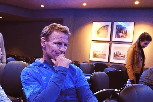 Teddy Sheringham - early chips leader (photo courtesy of 888Poker/William Powell)