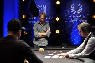 WSOPE – Jour 9 : Noah Schwartz prive Ludovic Lacay du bracelet 101