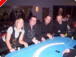 Exclusivité PokerNews: Compte rendu sur le premier club poker licencié d'Europe, le Dusk Till Dawn 0001