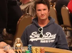 Main Event WSOP 2010 : Ivey, Brunson et Benyamine passent le Jour 1D 101