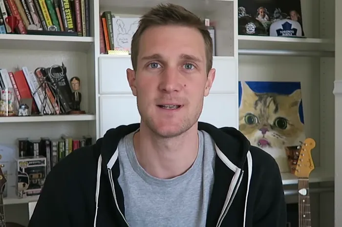 Brad Owen crossed the 100k subscriber mark on YouTube.