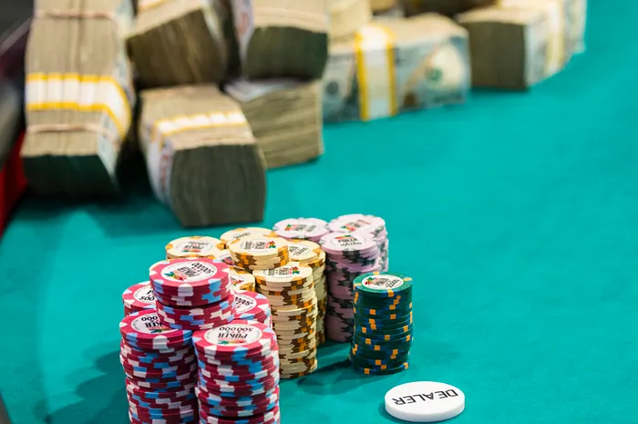 Stats from Day 2 of the 2015 World Series of Poker Main Event Final Table 0001