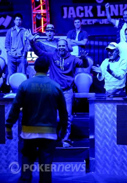 Álbum da Trajetória de Andre Akkari no Evento #43 das WSOP 2011 112