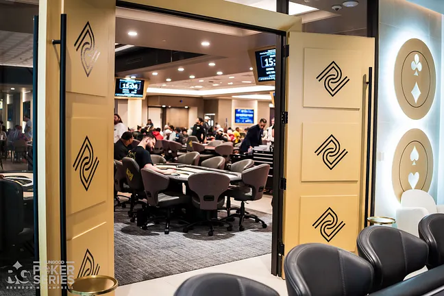 Palace Poker