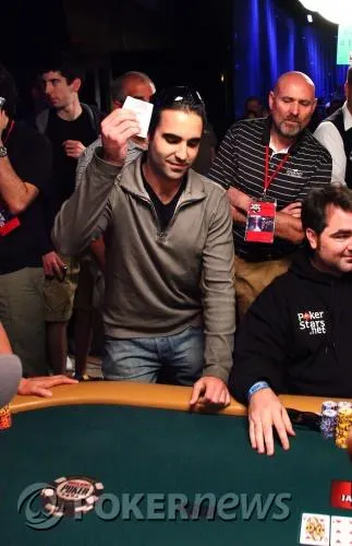 WSOP 2009 Live - Day 4 du Main Event : Ludovic Lacay second, il reste 13 Français en course 101