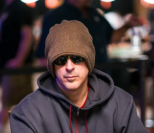 Phil Laak - 19th place