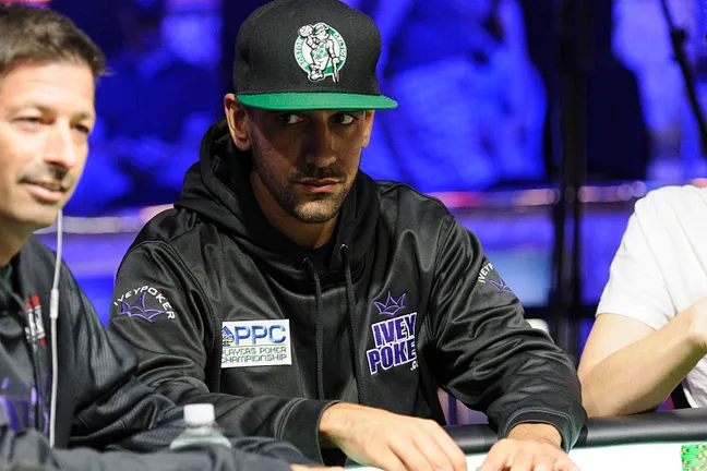 Ronnie Bardah seated at the main feature table to begin the 2013 WSOP Main Event