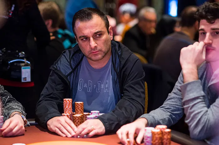 Eddie Ochana leader à 21 left du WPT5D, Harrison Gimbel et Paul Volpe en embuscade 0001