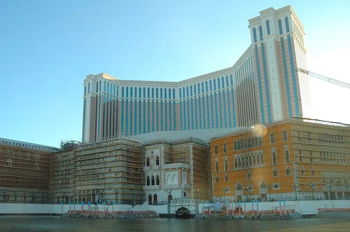 Inside Gaming: Macau Casino Revenue Down Again, Largest Monthly Decline in Five Years 0001