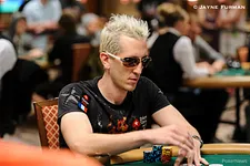 Bertrand "ElkY" Grospellier fait du buggy et chute au GPI