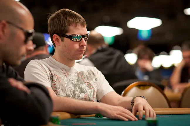 Jonathan Little - Currently 3rd in chips and going for his first WSOP gold bracelet.