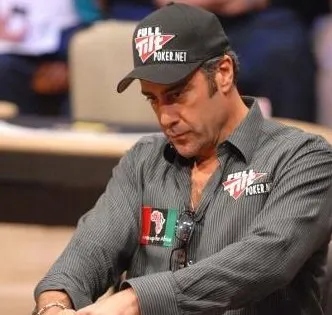 NBC National Heads-Up Poker Championship, Day 1: Three Former Champs Advance 0001