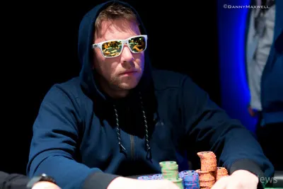 EPT Prague 10300€ : Kevin MacPhee, Vanessa Selbst, Dan Cates et Davidi Kitai en demi-finales 0001