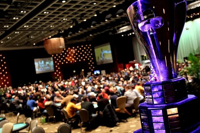 Big Crowds and a Big Trophy at the Borgata Winter Poker Open WPT Main Event