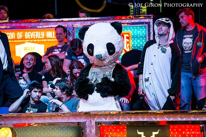 2013 World Series of Poker Main Event Final Table Photo Blog 110