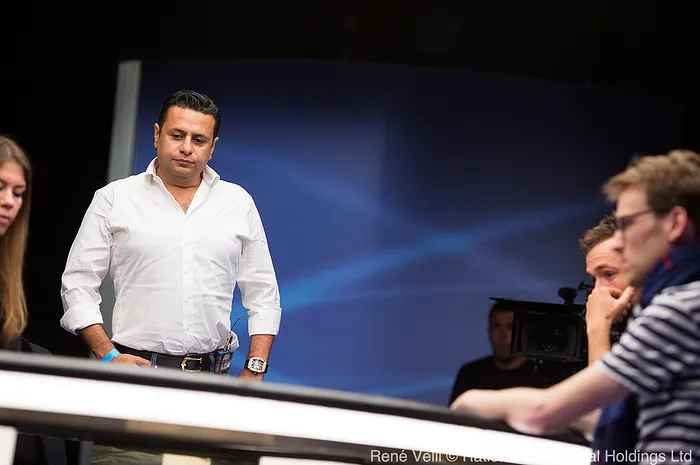 An Iranian Business Man Takes on the Pros With a Smile as His Weapon 0001