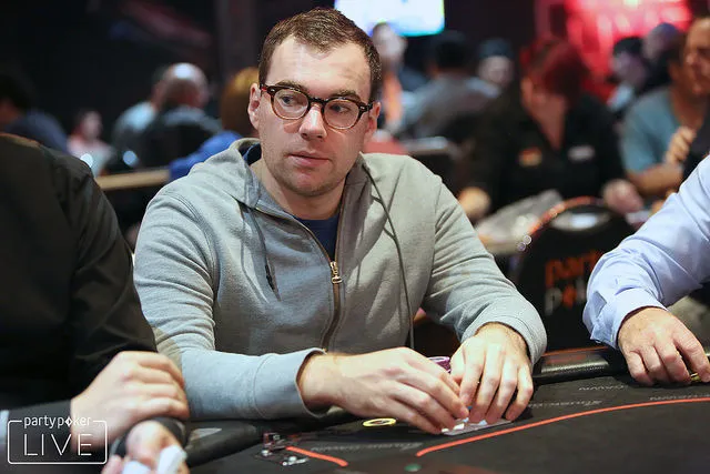 James Mitchell is stacking chips already on Day 2, jumping to over a million in the first two levels.
