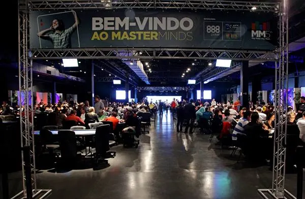 MasterMinds Bate todos os Records. Direção tem de Aumentar Lotação 0001