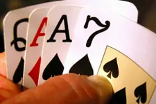 Logiciel Poker : Omaha Checker, le premier calculateur d'équité en cours de partie