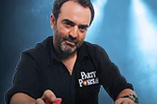 Pub TV PartyPoker.fr : Bruno Solo se met en scène (making of)