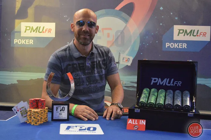 Yannick David remporte le FPO Gujan-Mestras (30.432€), Omar Lahkdari 5e 0001