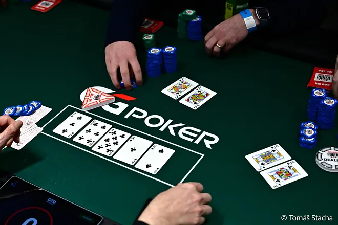 Christian Pedersen vs Mike Watson