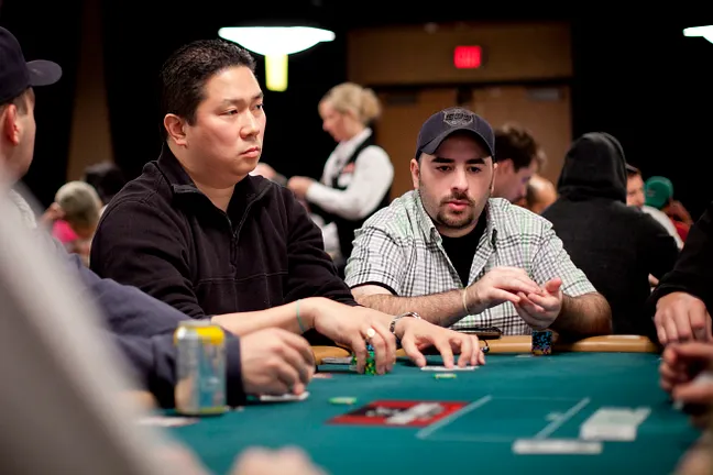 Bernard Lee Has Built An Impressive Chip Stack Midway Through Day 1