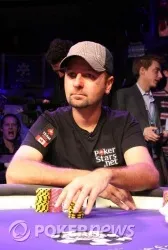 Negreanu: Busy Bee
