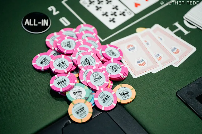 Cards,Chips,Branding