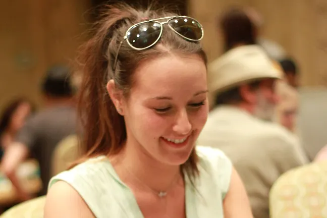 Anna Khait has hit the rail here in Event 2