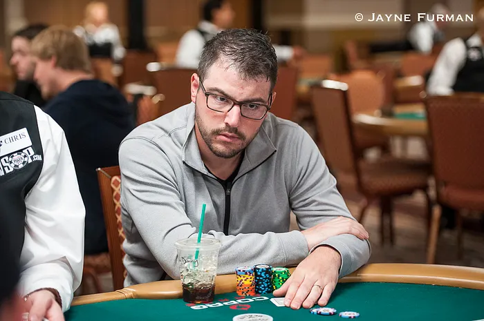 Dani Stern plaque le poker 0001