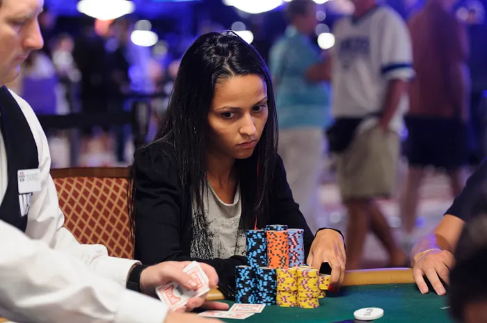 Sponsoring : Sarah Herzali entre dans la Team Pro PMU Poker 0001