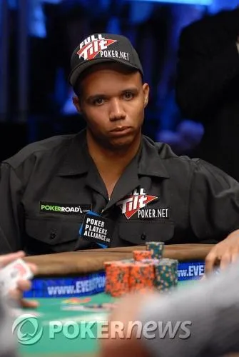 WSOP table finale 2009 - Antoine Saout joueur Everest Poker parmi  les 'November Nine' 110