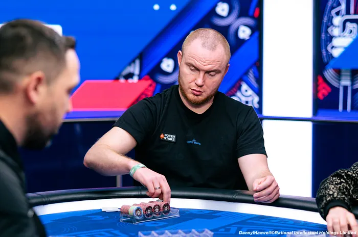 Ukraine's Nazar Buhaiov Leads Final 16 in EPT Paris Main Event