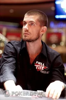 Weekly Turbo: High Stakes Poker, SuperStar Showdown, e mais 102