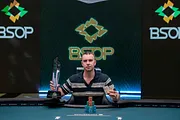 Ottomar Ladva supera maratona e fatura R$ 100K SHR One-Day do BSOP Millions