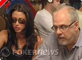 2007 WSOP Updates - Event #6, Day One – Tam 'Tommy' Hang Dashes to Lead 0001