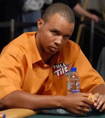 Utilizadores ChipMeUp Sempre a Facturar com os Leilões! 0001