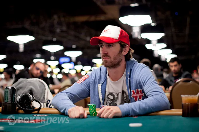 PPT Cannes 2011 – Jour 3 : Ludovic Lacay talonne le chipleader