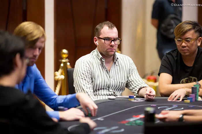 James Mitchell Tops Day 1b of APPT Manila Main Event 0001