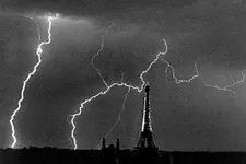 Paris tonnerre éclair poker