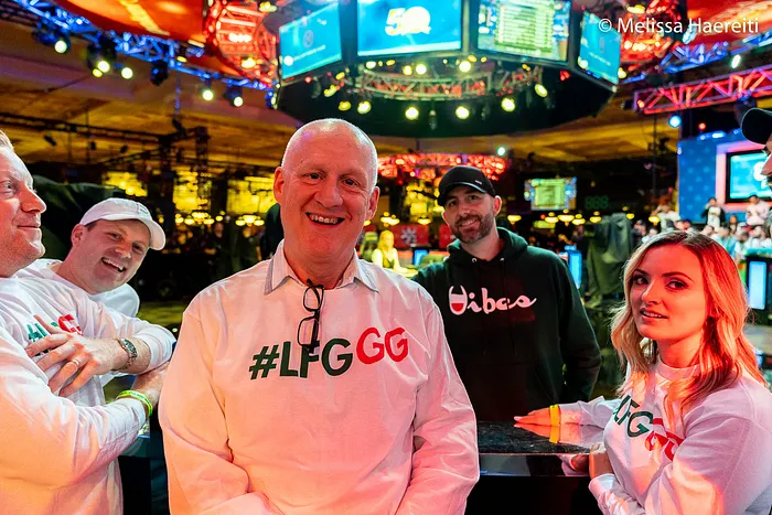 Lee Jones, Gary Gates