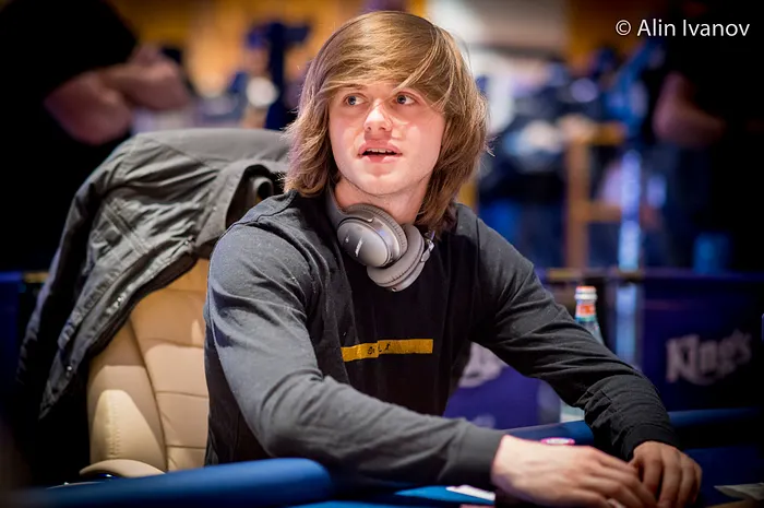 Charlie Carrel confirme sa retraite 0001