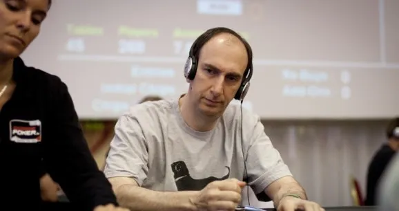 Um Tweet Genial por Erik Seidel 0001