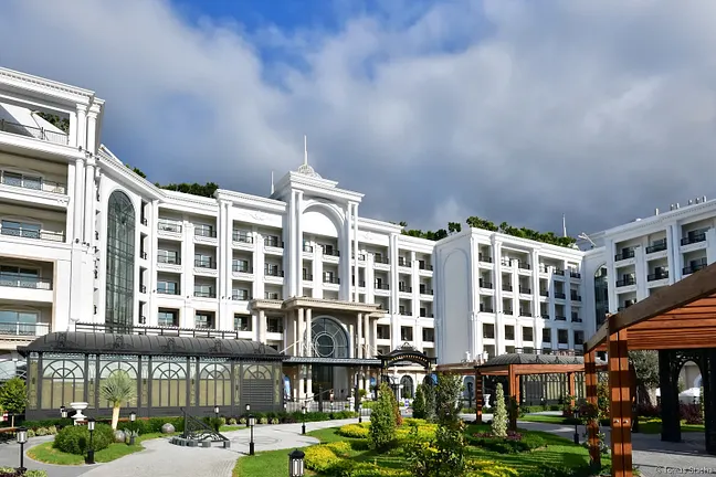 Merit Royal Diamond Hotel