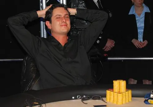 Luca Pagano : Se préparer à un tournoi live (stratégie poker) 0001