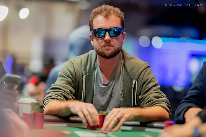 A Dozen Past Champs Make WSOP Main Event Day 3