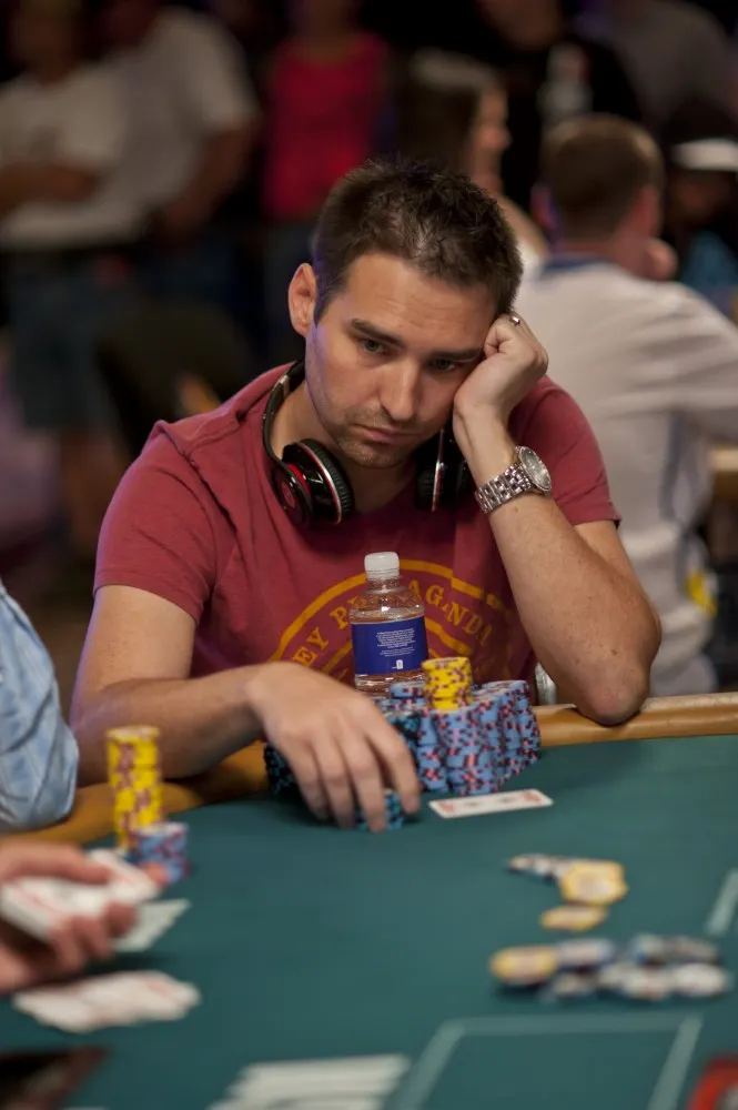 All Mucked Up: 2012 World Series of Poker Day 12 Live Blog 107