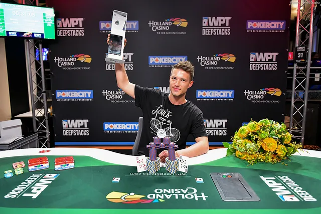 WPTDS Amsterdam : Le Français Emrah Cakmak s'incline en head's up, triplé pour Felix Schulze 0001