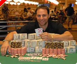 WSOP Updates - Jon Friedman Narrowly Shaves the Razor 0001